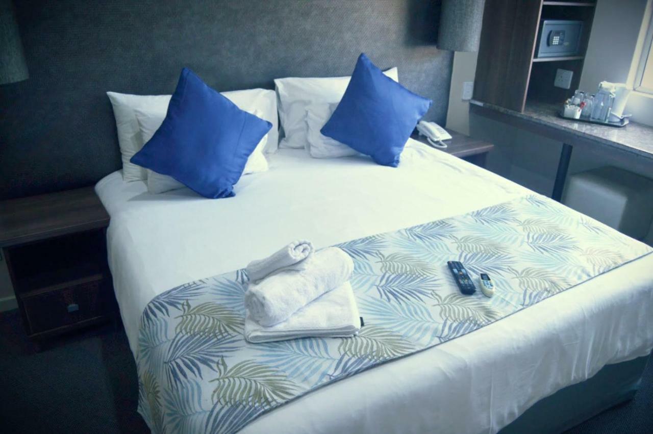 Essenwood Park Hotel Durban Bagian luar foto